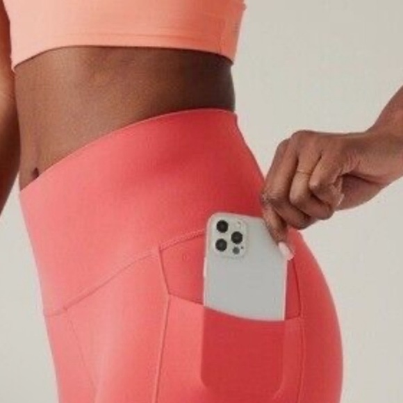 Athleta transcend 7/8 tight - Picture 5 of 6